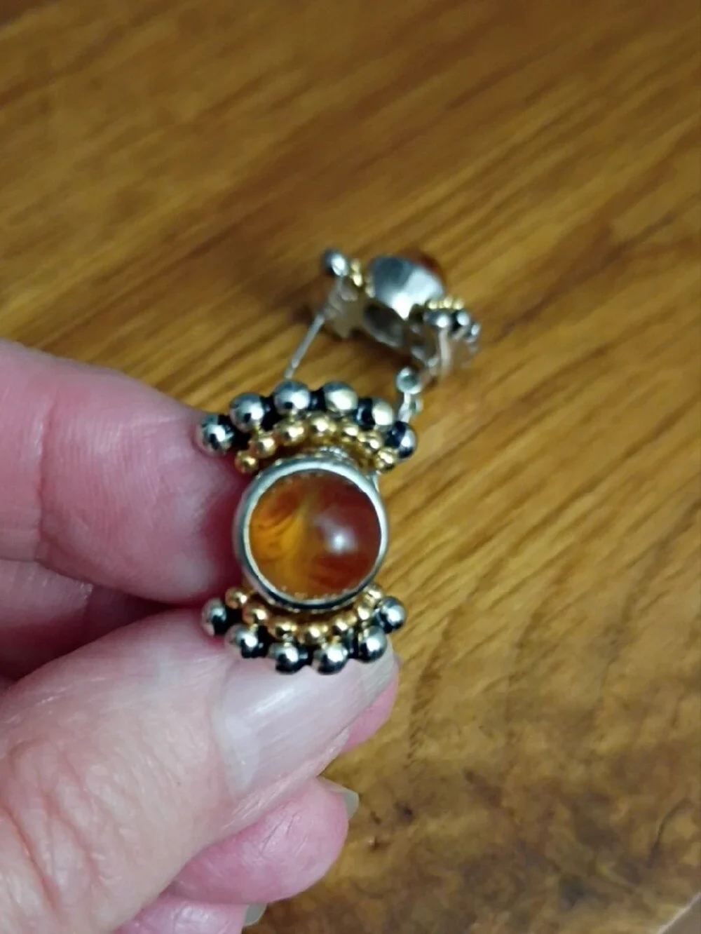 N/A elegant vintage